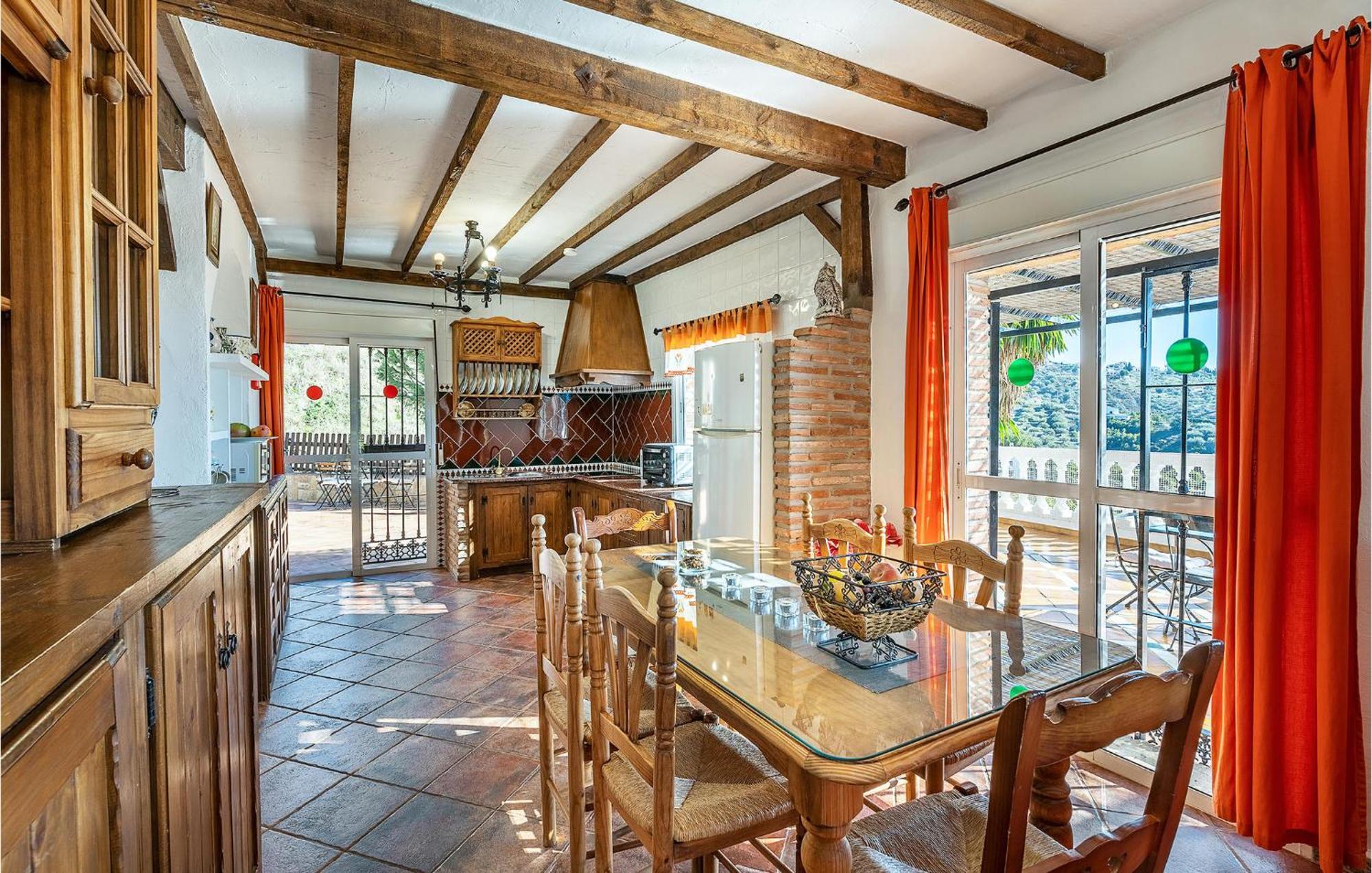 Amazing Home In Frigiliana With Kitchen Exterior foto