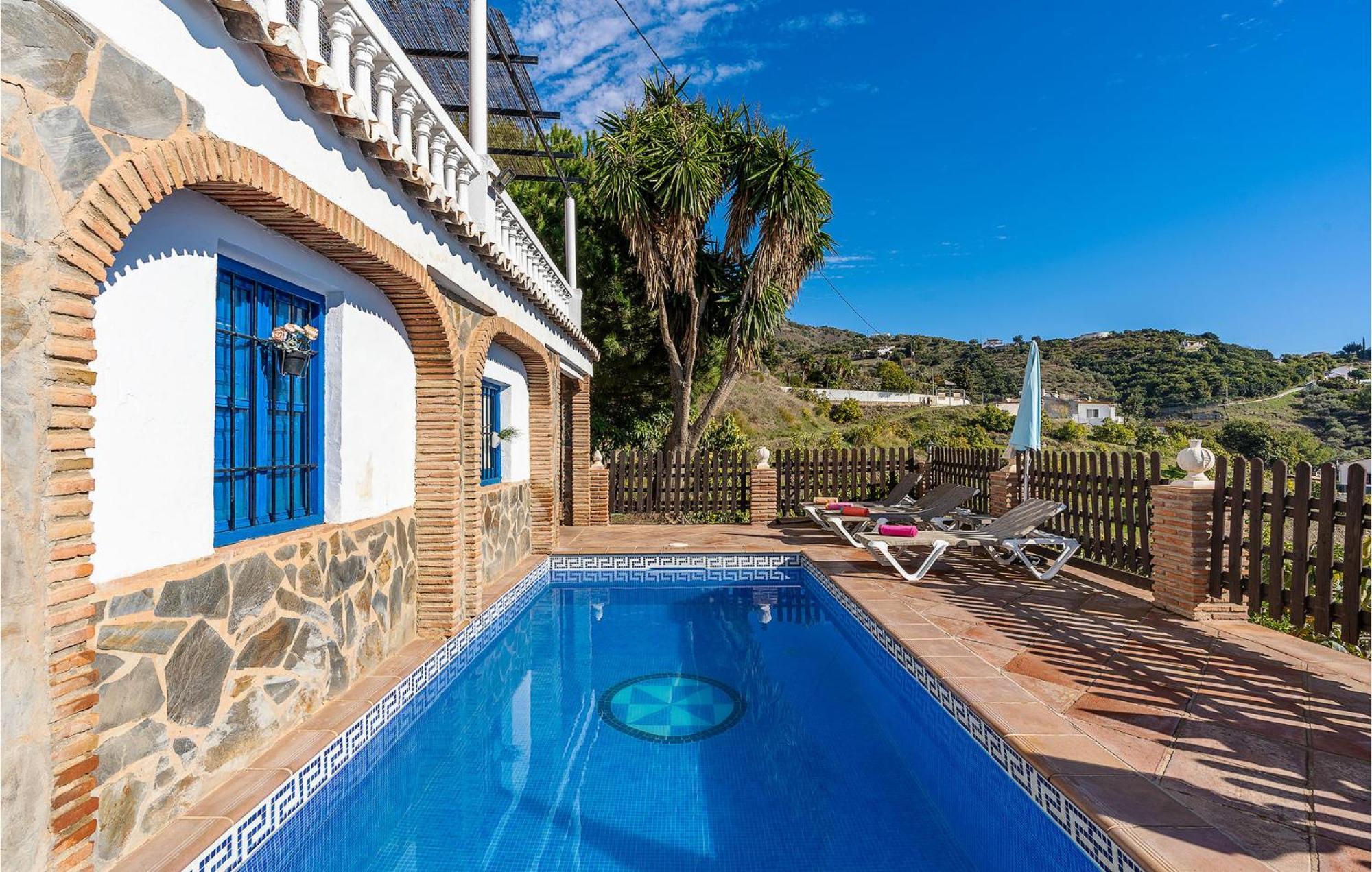 Amazing Home In Frigiliana With Kitchen Exterior foto